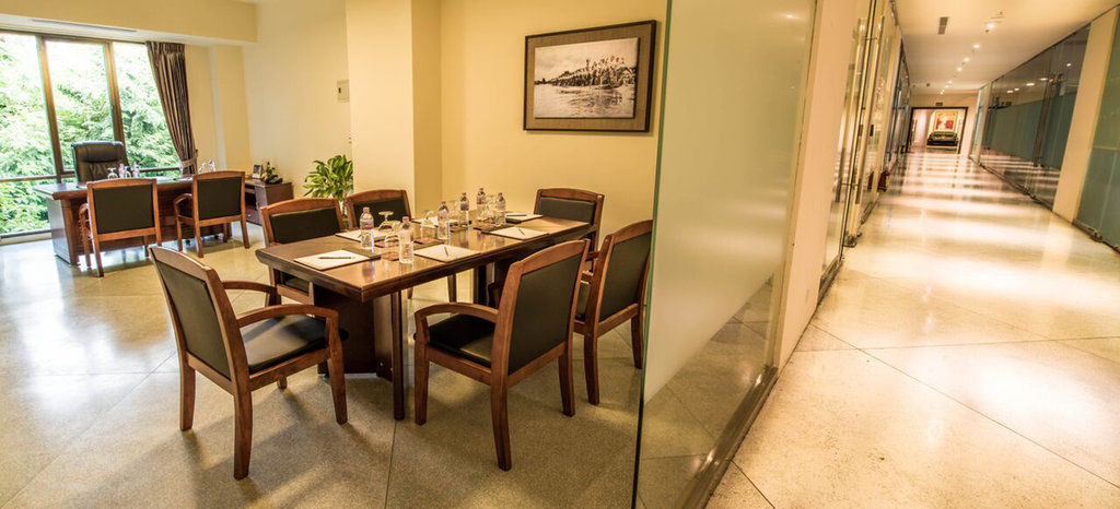 Rose Garden Hotel يانغون المظهر الخارجي الصورة